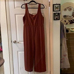 Jumper burnt orange size large